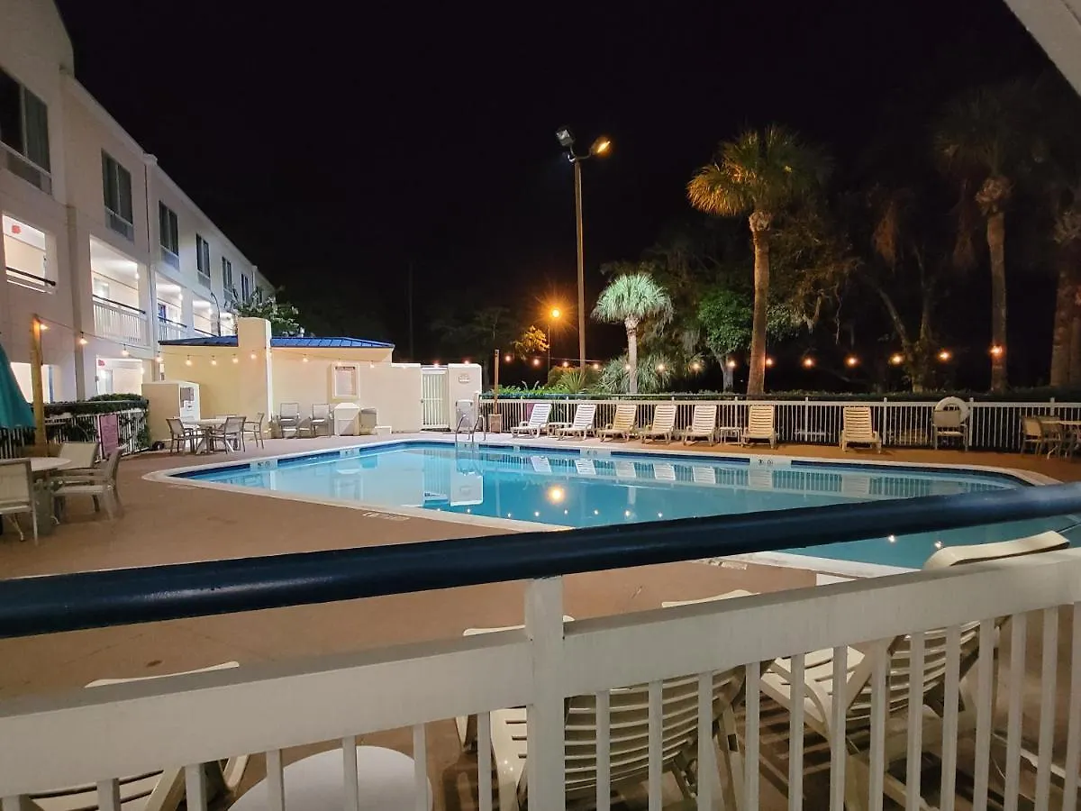 Hotel Carolina A Days Inn By Wyndham Hilton Head Island United States