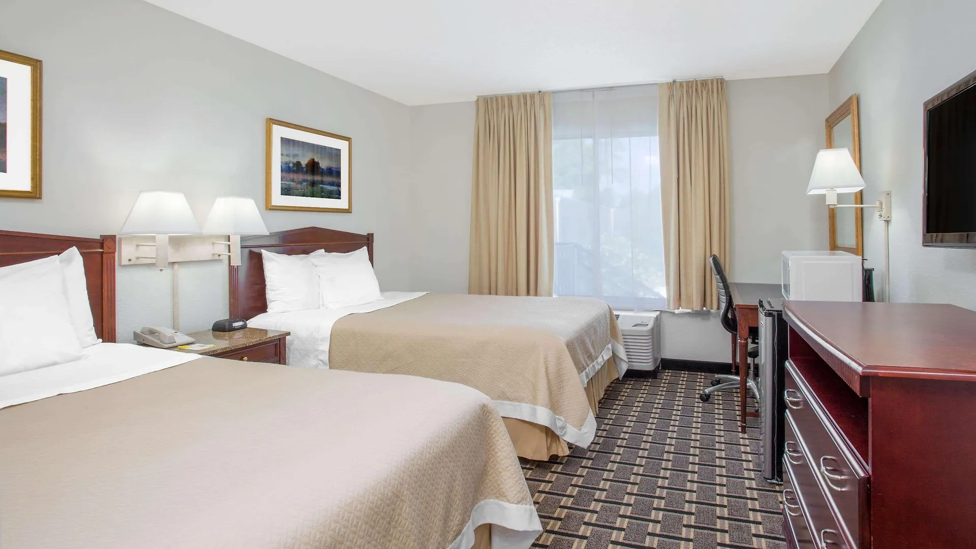 Hotel Carolina A Days Inn By Wyndham Hilton Head Island 3*,  United States