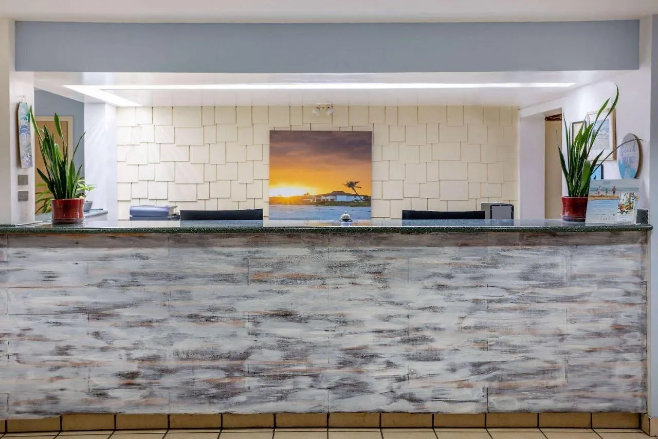 Hotel Carolina A Days Inn By Wyndham Hilton Head Island